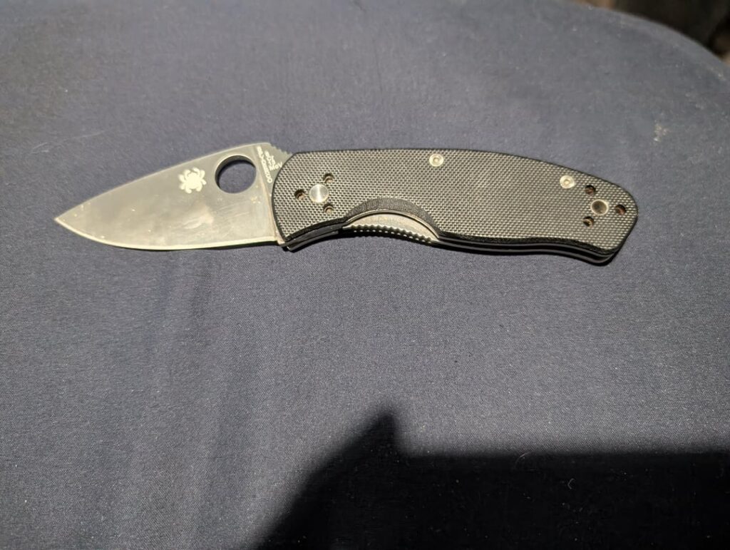 Help with old spyderco I.D.?