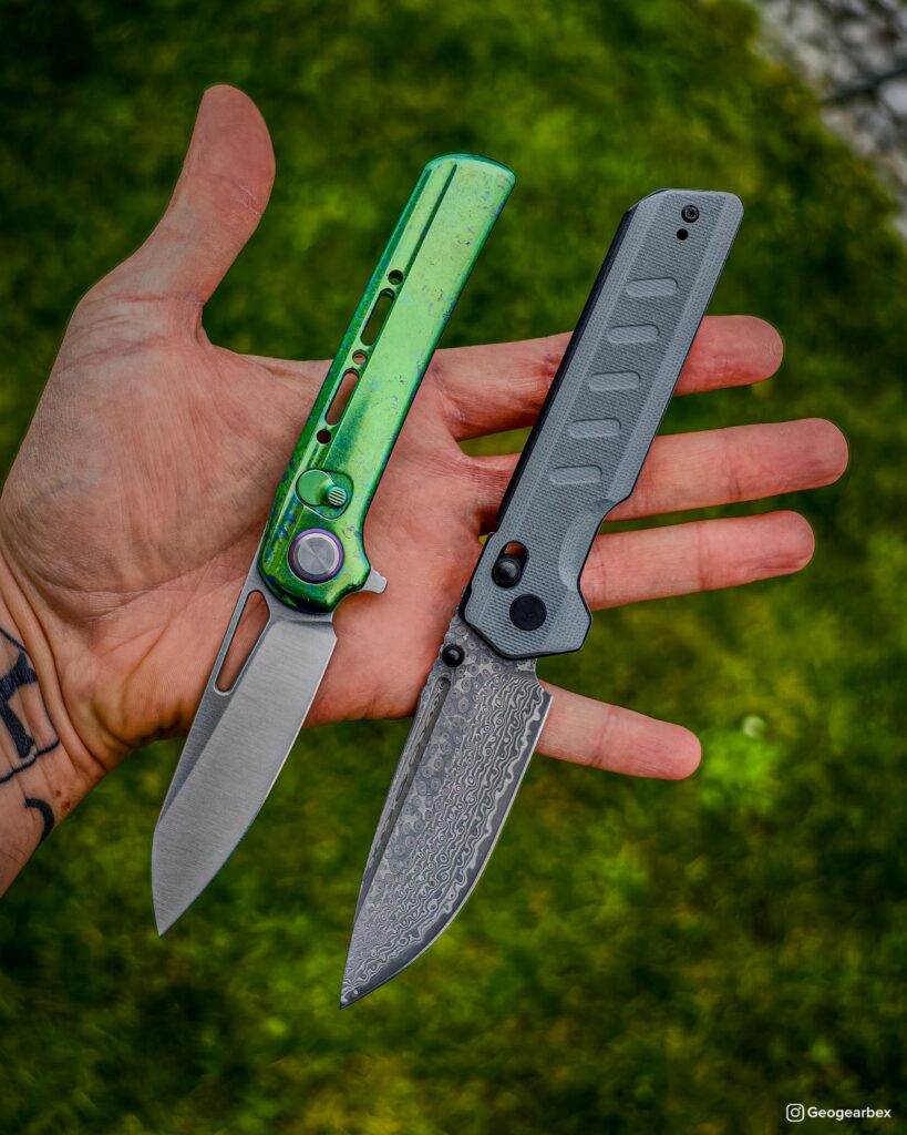 Hey it's NKD with two cool models from critical_strike_knives !! Do you like them?