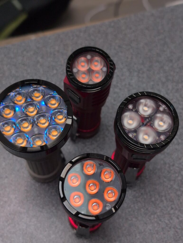NLD - FireFlies E12