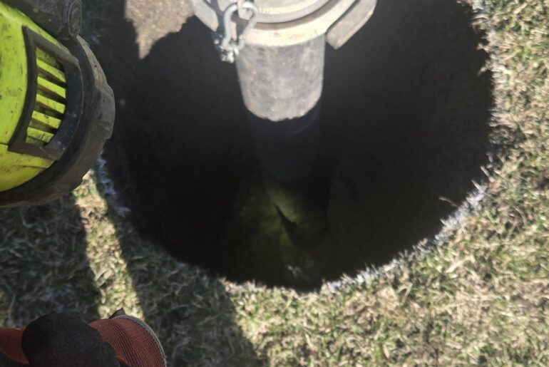 Decent Flood Light for 10 foot deep holes?