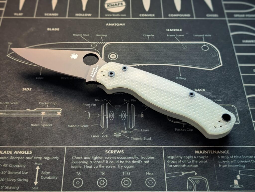 NKD Spyderco Pm2