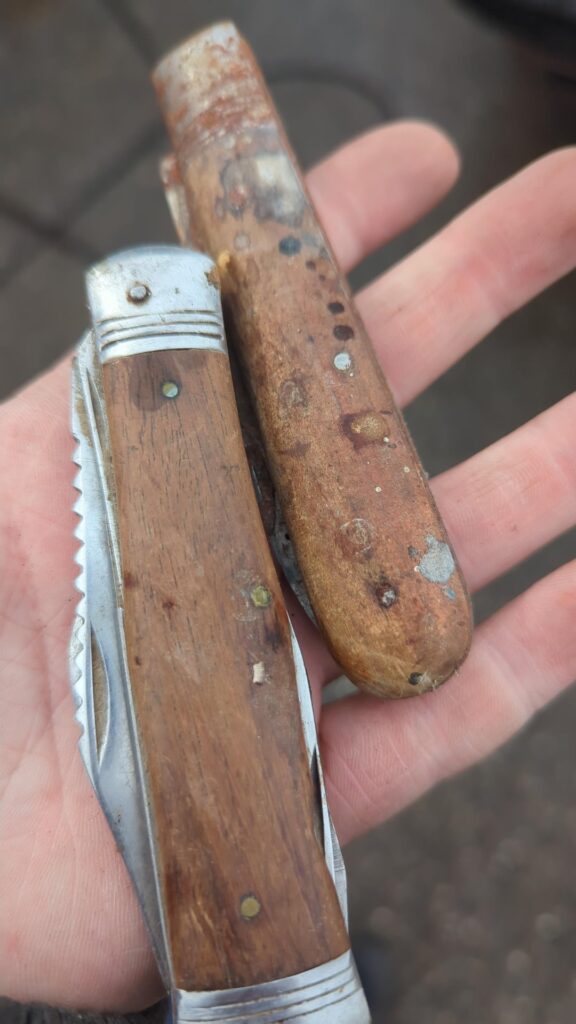Fixed up 2 knifes with my budy