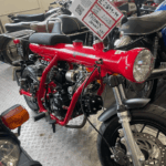 Look at this really big flashlight with wheels!