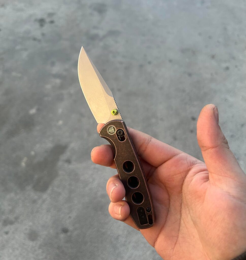 Lil Trivisa w/Copper scales