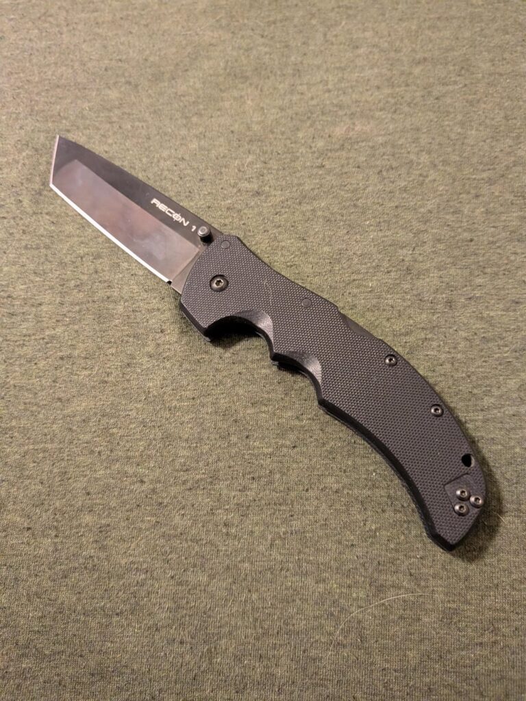 Knives check