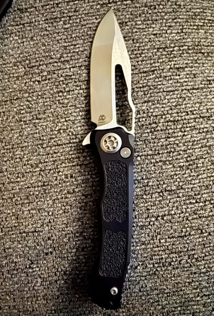 NKD. Heretic Knives Wraith v4 manual