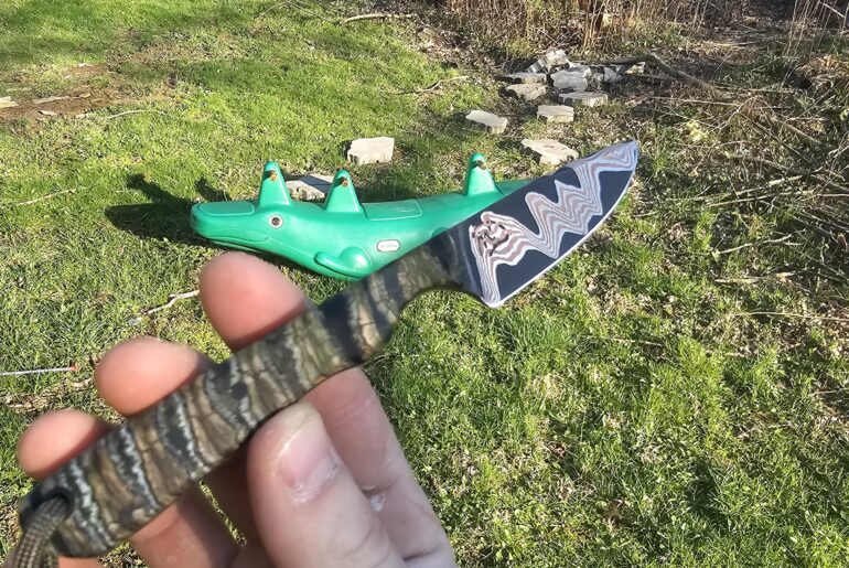 I picked up this beautiful copper and nickel Damascus mini knife with a mammoth molar handle. MD edgeworks is the custom builder of this little guy.