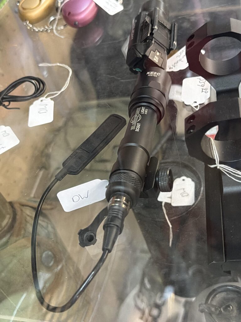 Can anyone tell me if this is a fake? Sorry for the bad picture