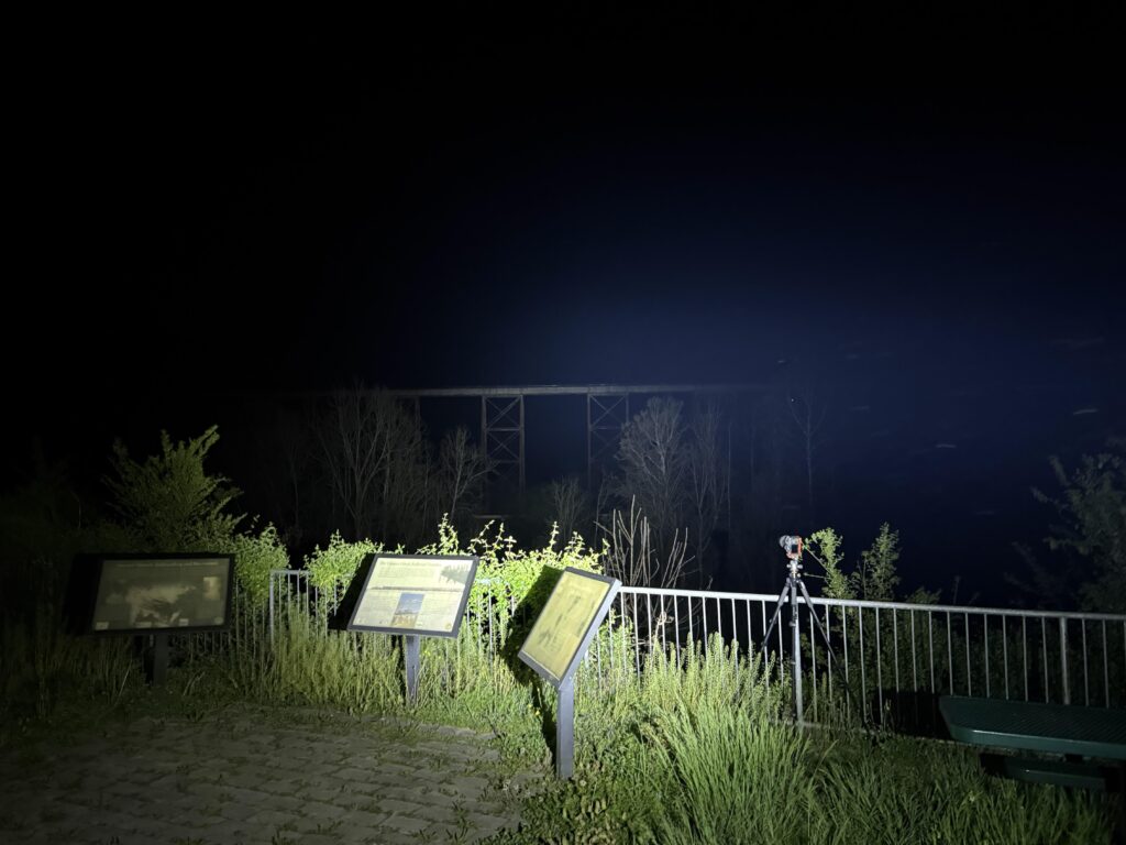 NLD - E12 SFT-25R 6500K