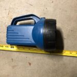 Is there a good modern D-handle floating lantern in the same form factor?