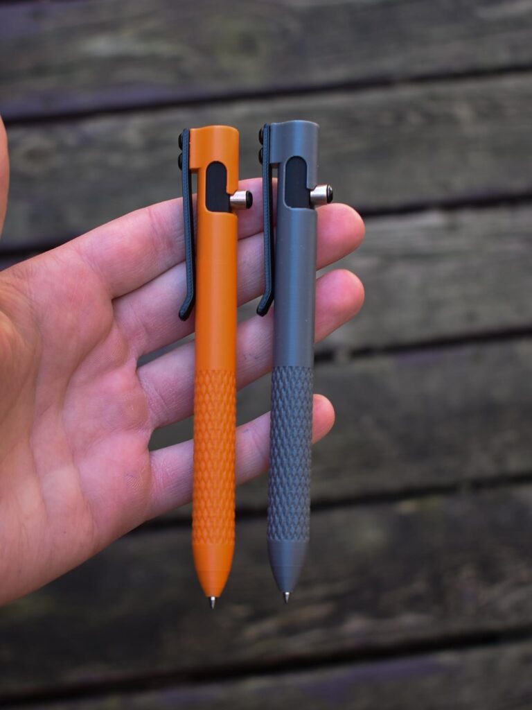 I designed a EDC bolt action pen, with pocket clip (G2 + S-Gel)