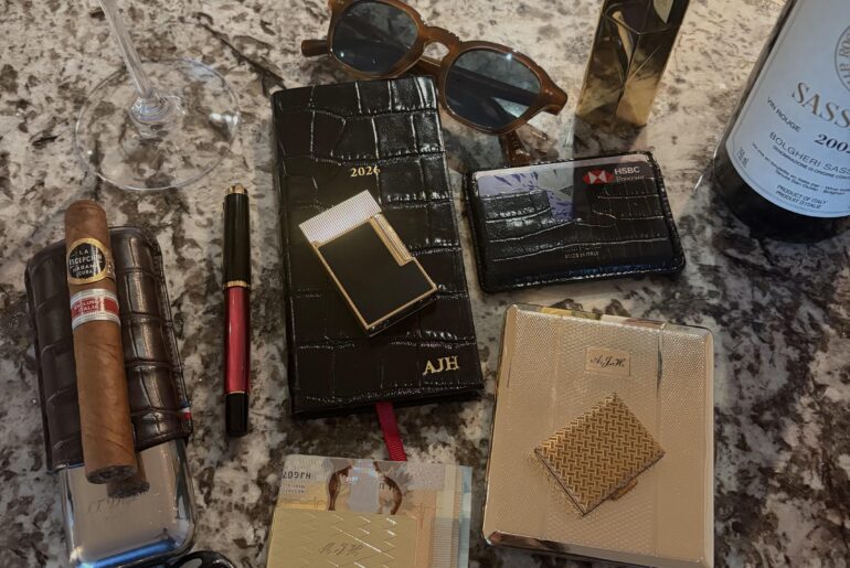 Cigar enthusiasts EDC