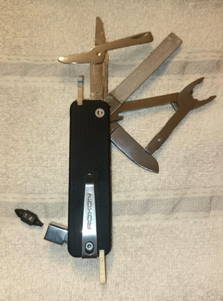 Flex Companion Vic tweezer/toothpick DIY.