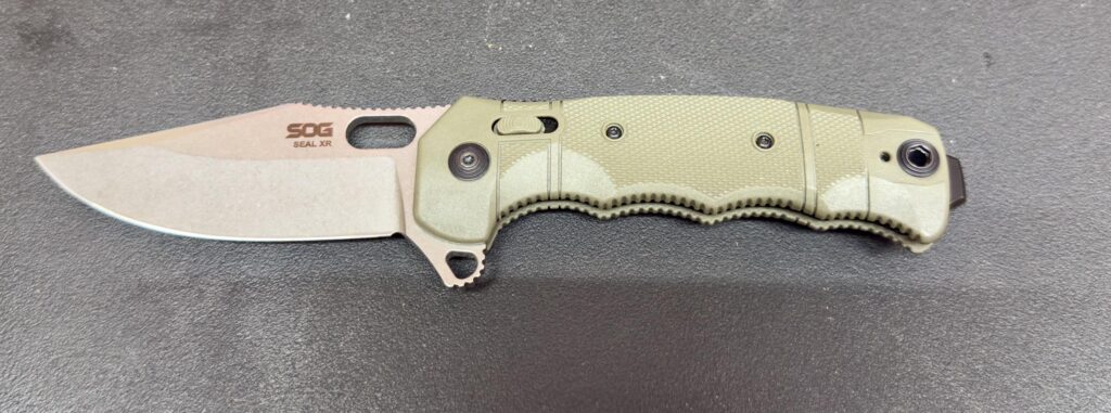 SOG Seal XR