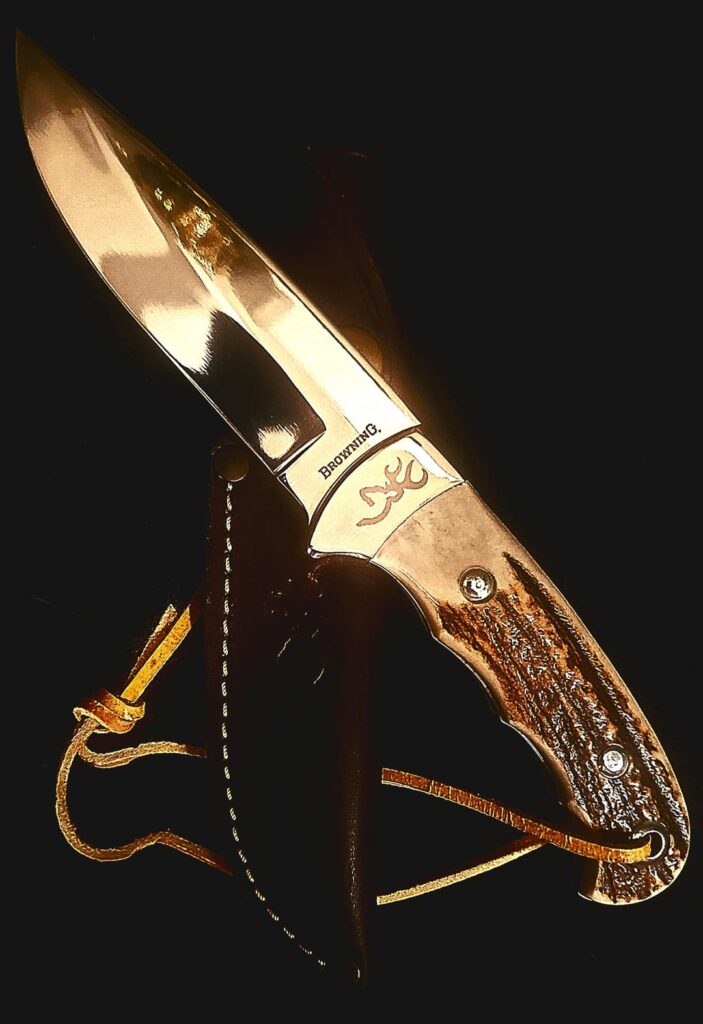 Browning stag fixed blade model 525 in polished stainless steel.