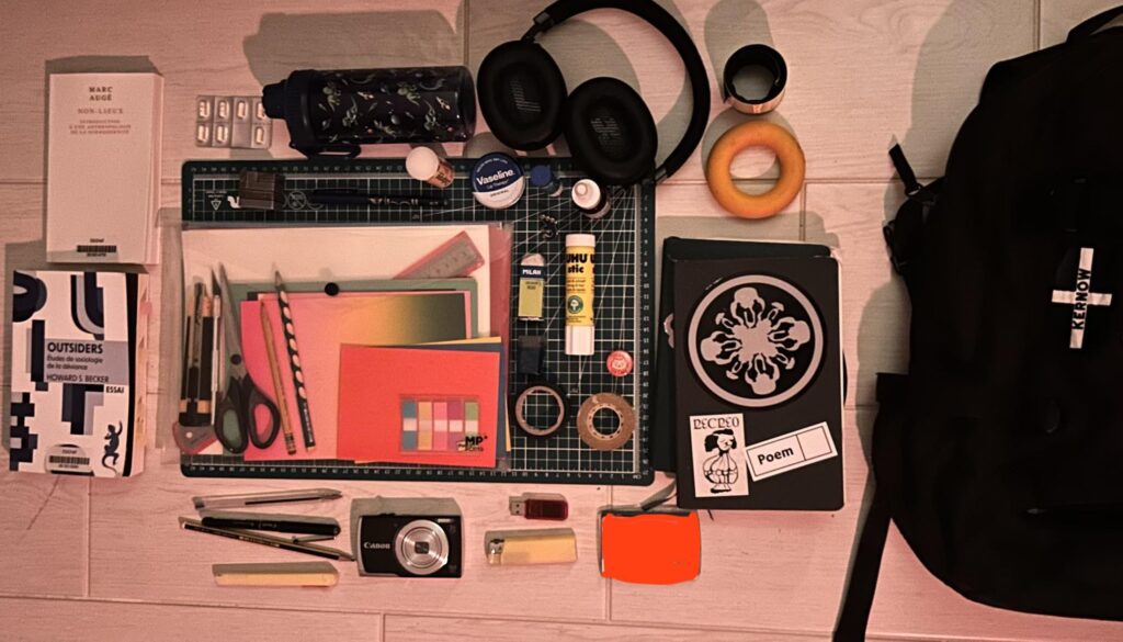 Daily bag! Who am I? ;)