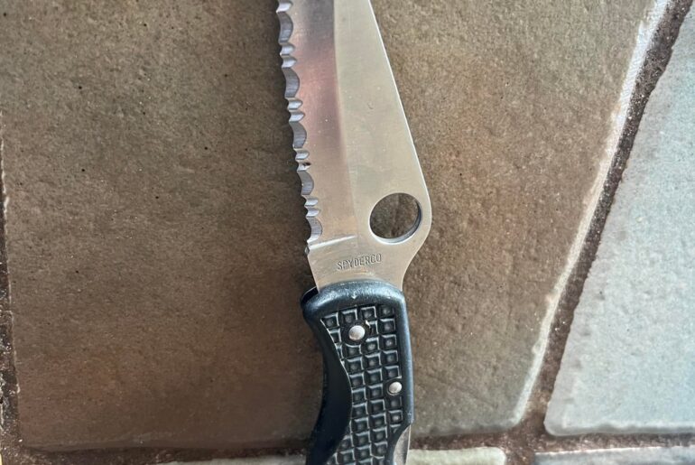 Just found this old Seki Japan Spyderco endura clipit of my grandfathers, can anyone give me some info on it?