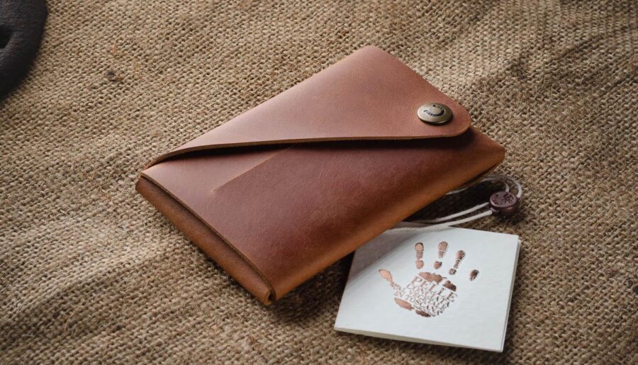 Help finding “minimal-ish” wallet that holds cards, cash and coins and can be carried in the pocket