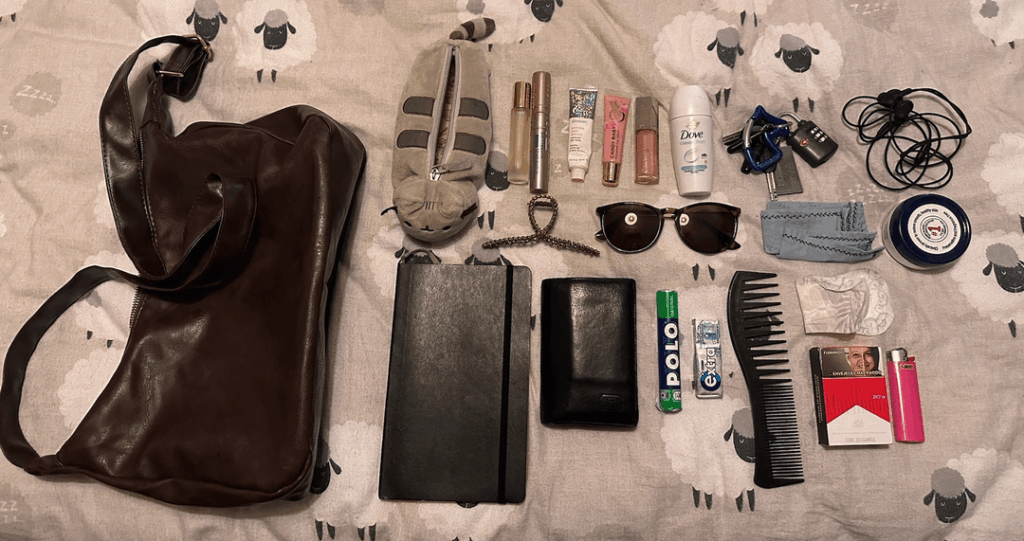 What does my bag say about me? Summer EDC