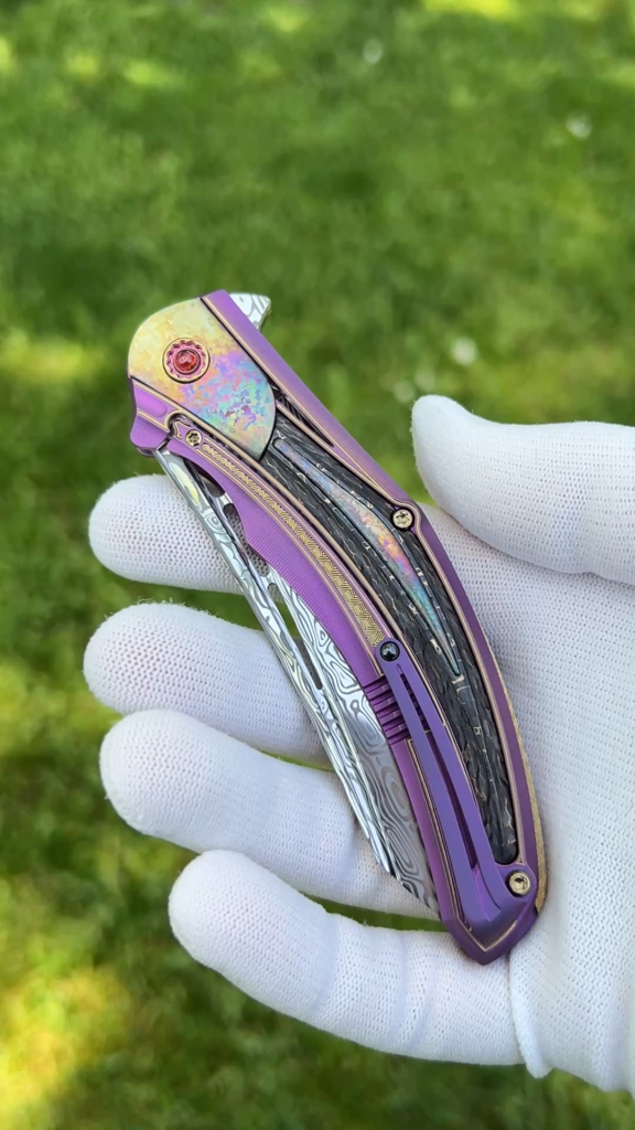 Ironbelly Custom Folder by Lesbar