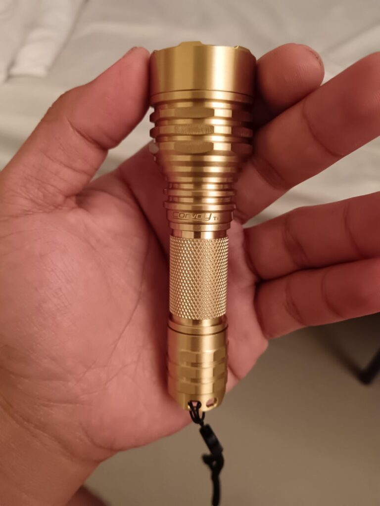NLD - Brass T8 SFT40 3000k