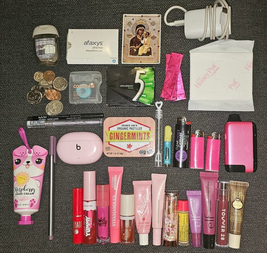 What does the contents of my bag say about me? :o
