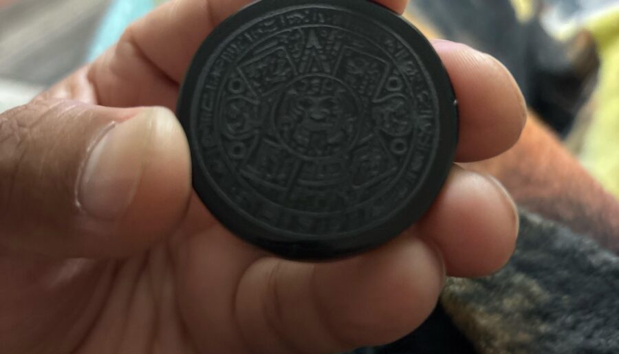 Obsidian stone