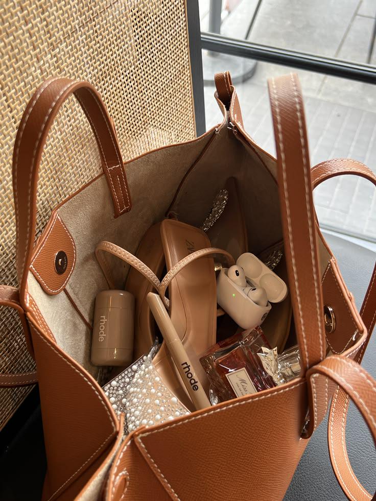 Friday's bag 🥰✨💞