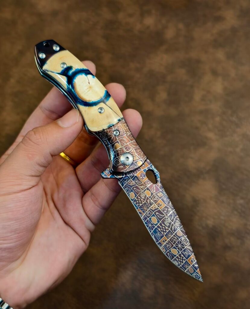 A unique knife