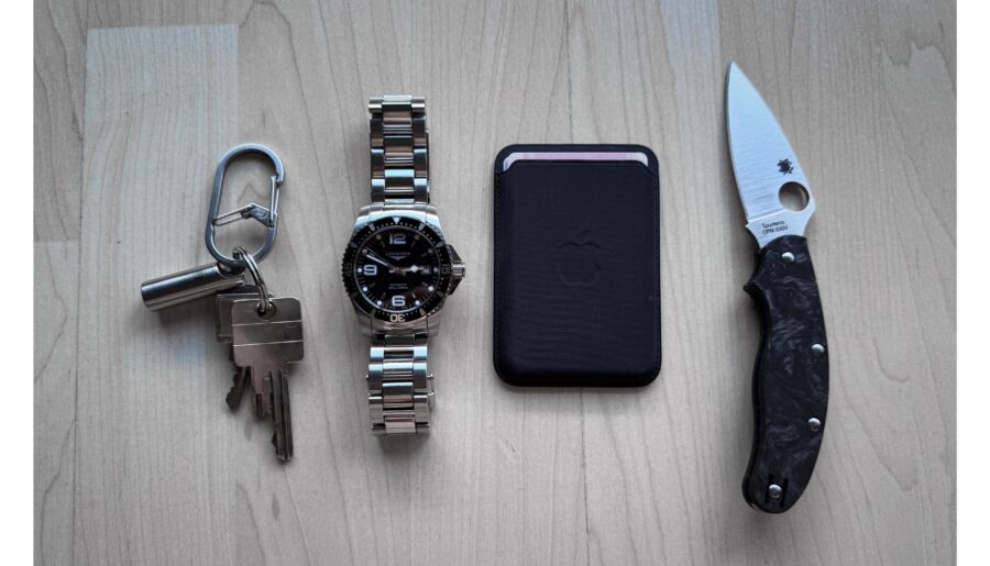 Clean and dark.
