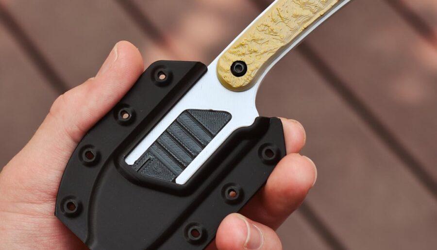 My take on a 3D printed utility knife with topographic scales