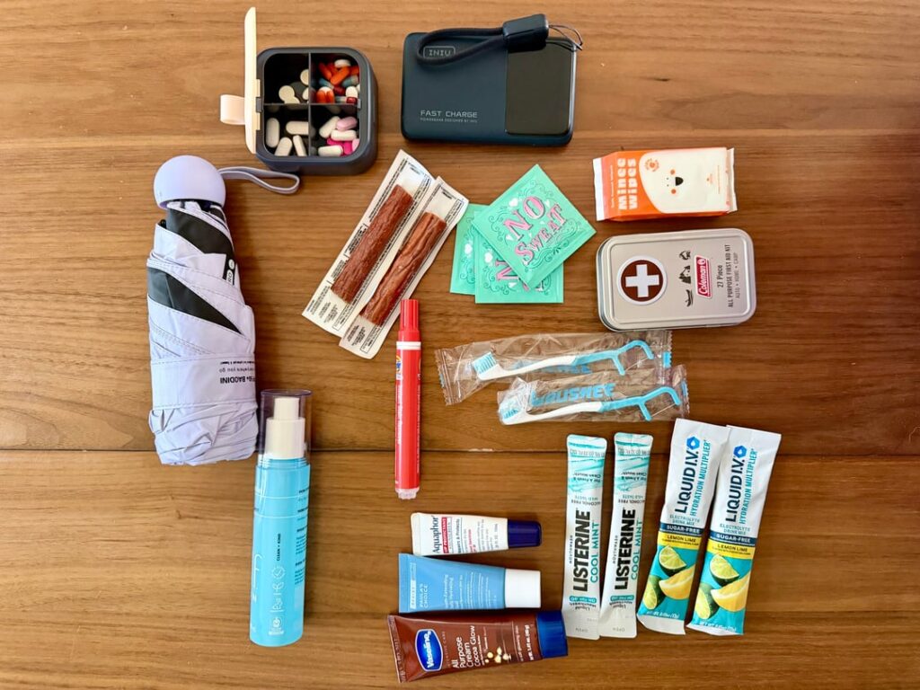 Are girly EDCs welcome here?