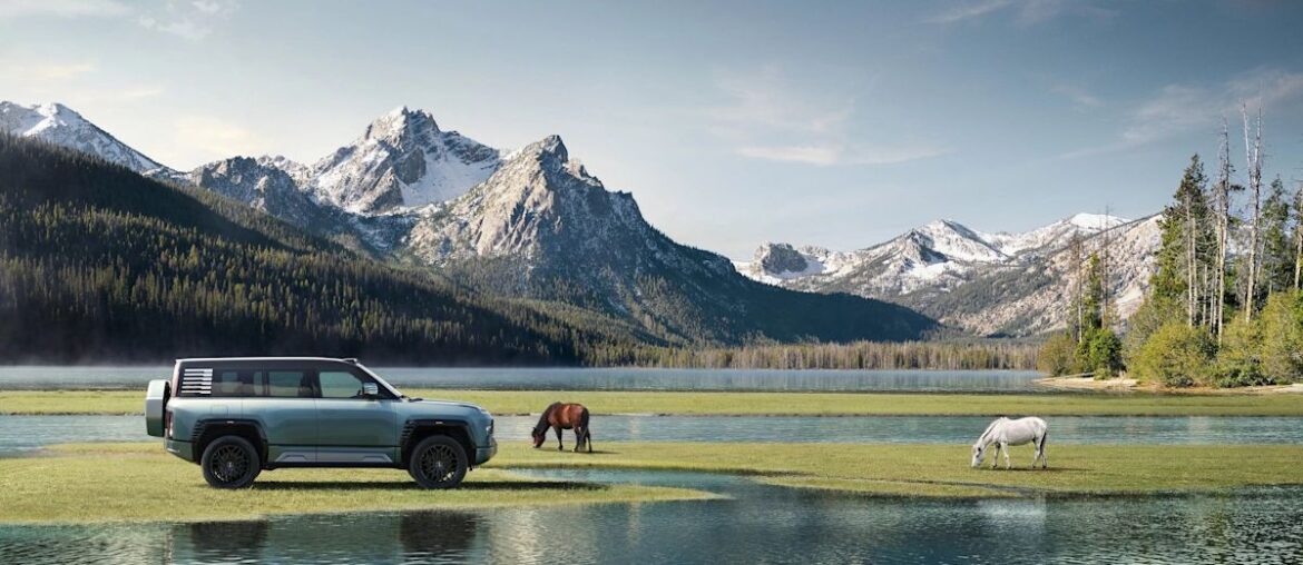 BYD Yangwang U8: Chinas Luxury Off-Road SUV With 1,000 Horsepower Takes on a Brutal Obstacle Course