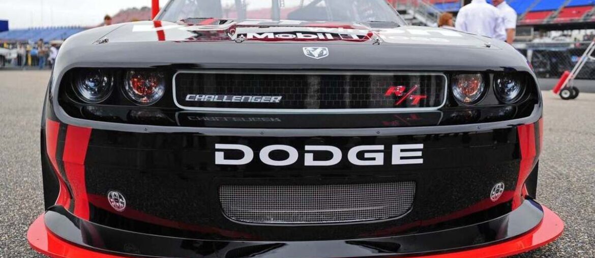 Report: Dodge close to making its return to Cup Series