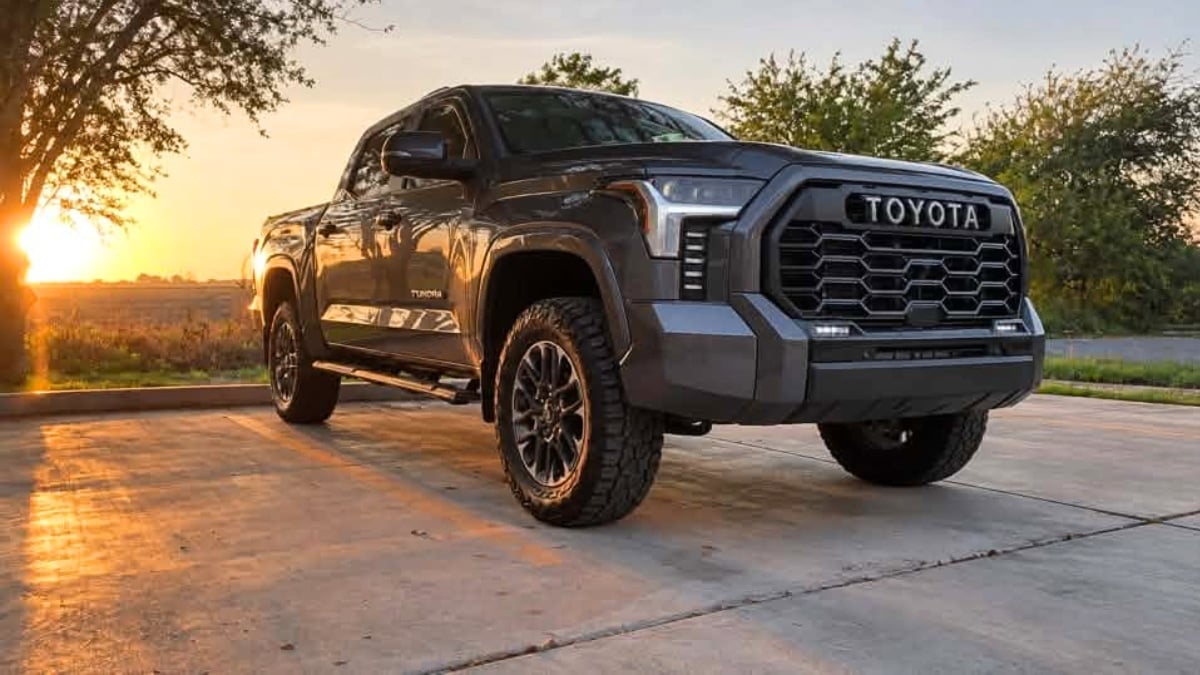 Cruz Gar's 2026 Toyota Tundra, which he shared with the group in the Facebook discussion under David's post.